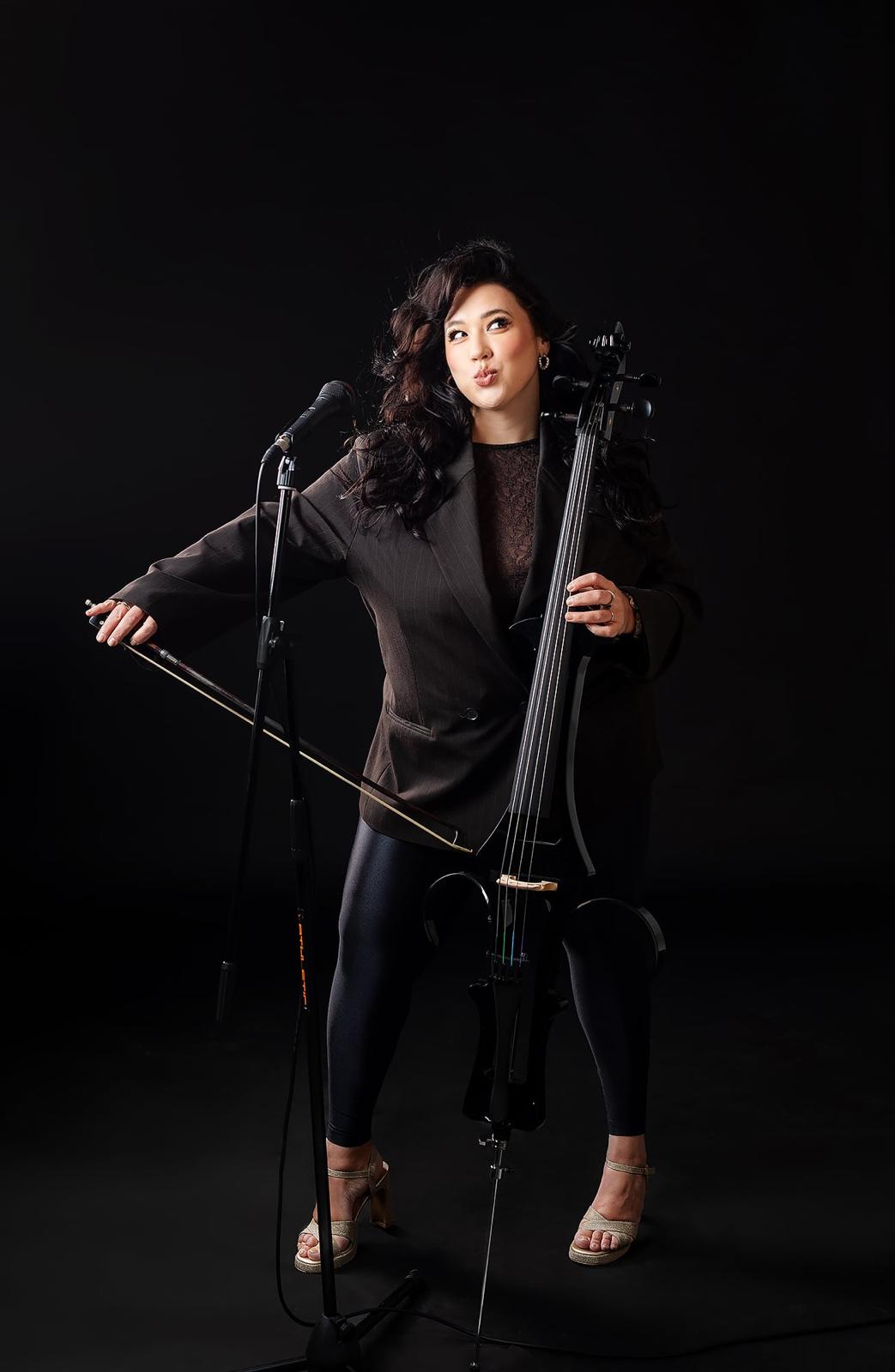 Magda with her cello