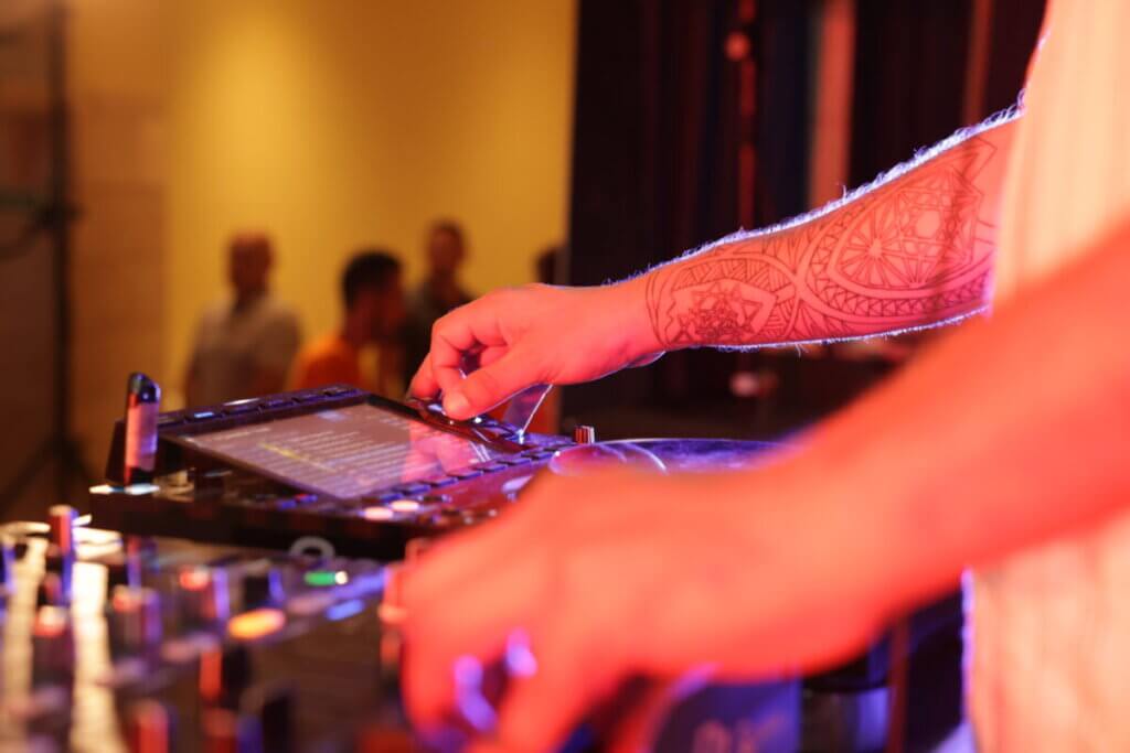 Top-Notch DJ for Corporate Events